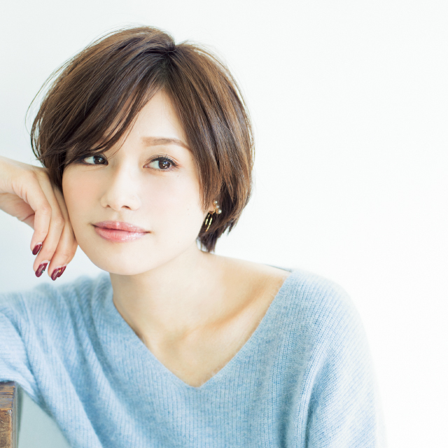 カラオケコンパニオン